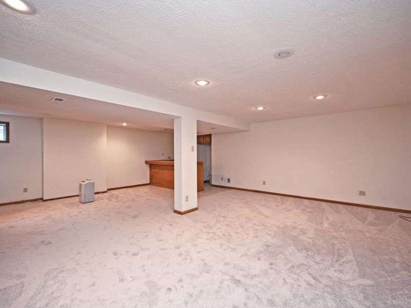 7463 Kingston Hill Court, Cincinnati, OH 45255 Photo 42