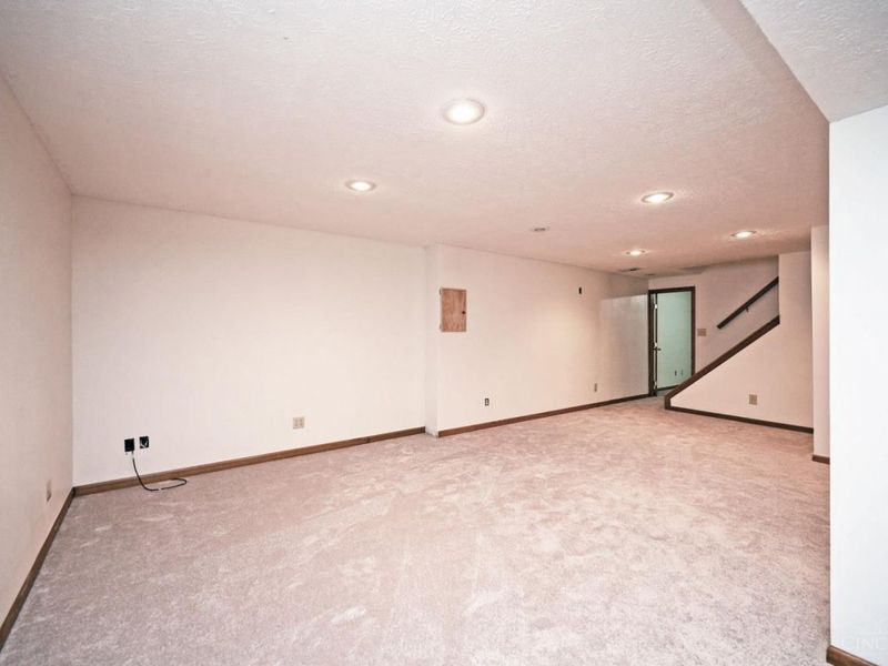 7463 Kingston Hill Court, Cincinnati, OH 45255 Photo 45