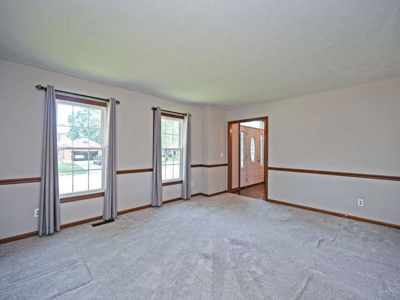 7463 Kingston Hill Court, Cincinnati, OH 45255 Photo 7