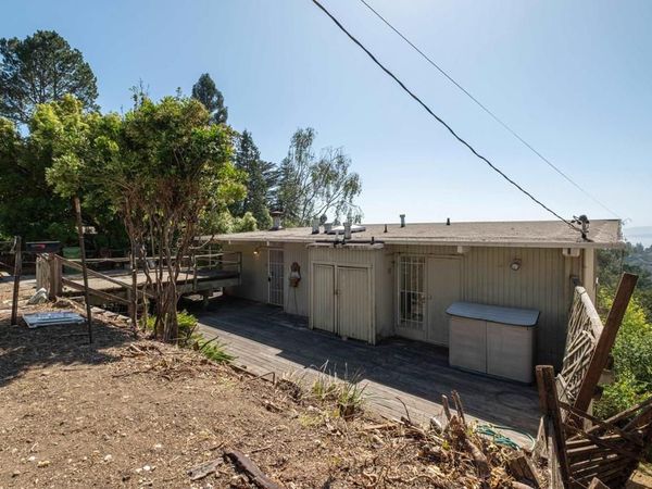 7279 Snake Rd, Oakland, CA 94611