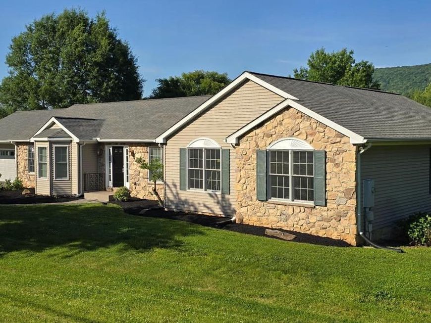 8613 Hollow Road , Middletown, MD 21769 Main Photo