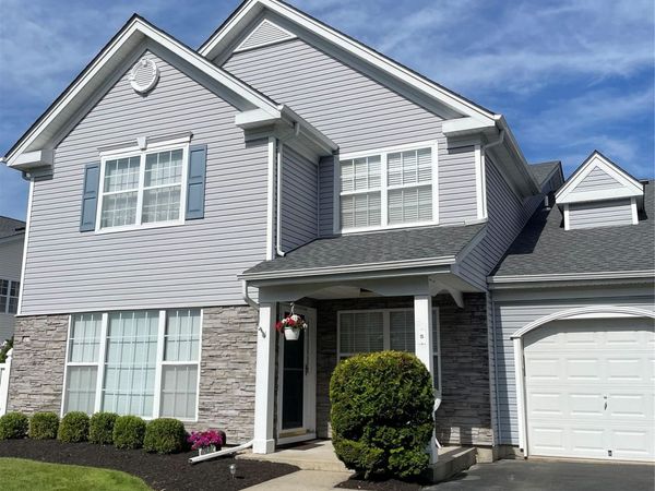 5 Robert Lane , Unit 5, Middle Island, NY 11953