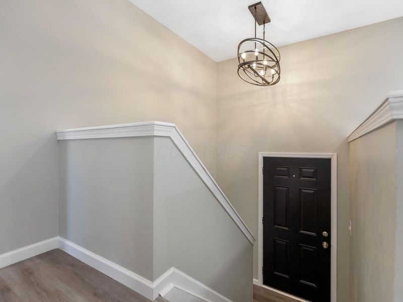 3883 Edendale Road , Columbus, OH 43207 Photo 9