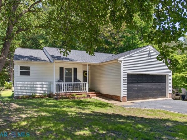 3305 Pinecrest Circle , Toano, VA 23168