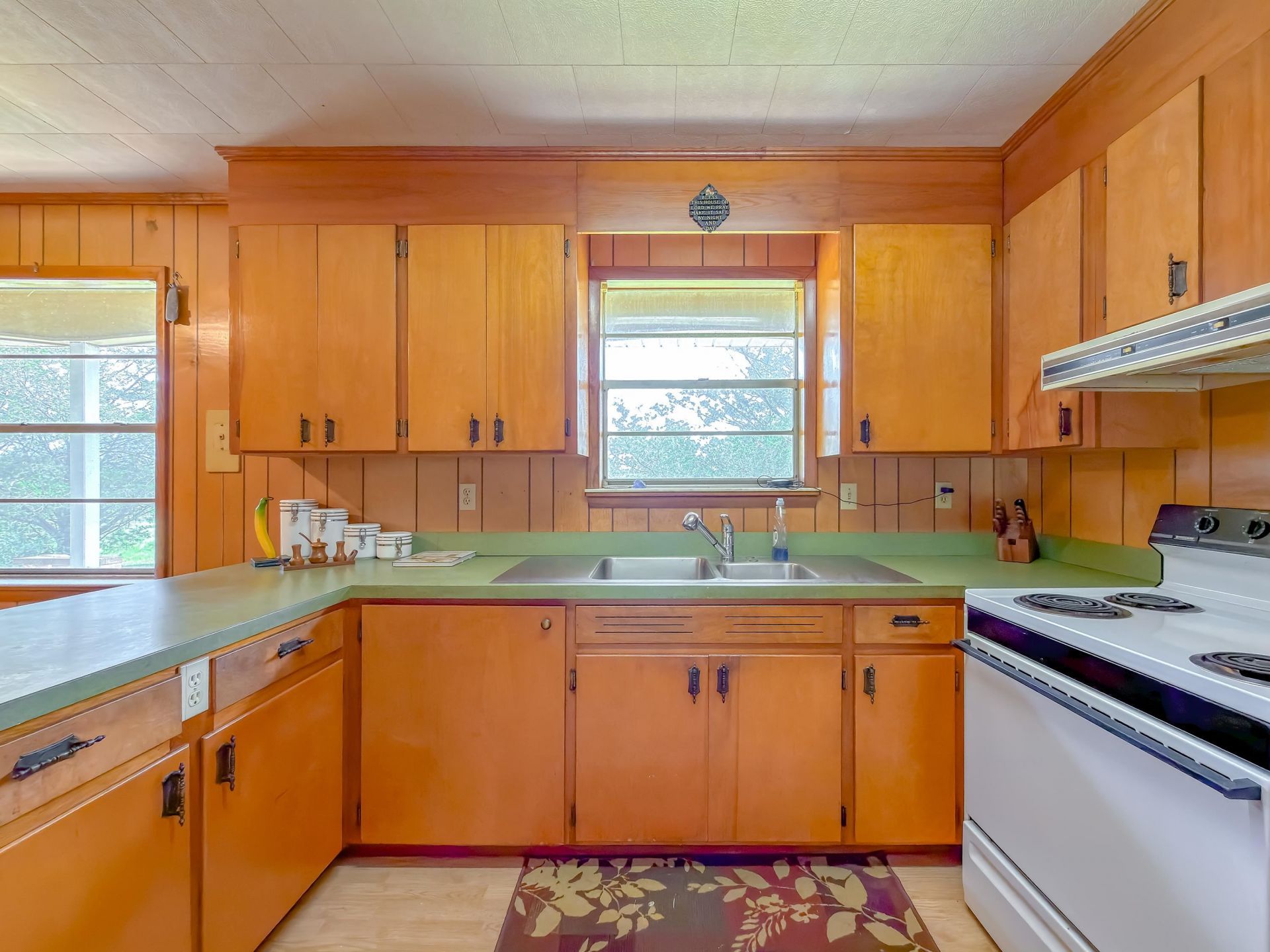 2555 Hollister Road, Marianna, FL 32446 Photo