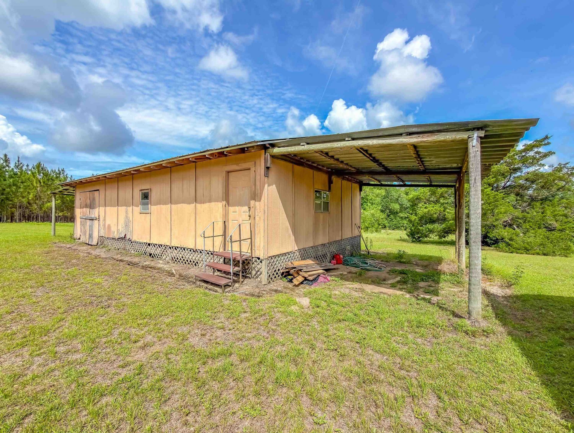 2555 Hollister Road, Marianna, FL 32446 Photo