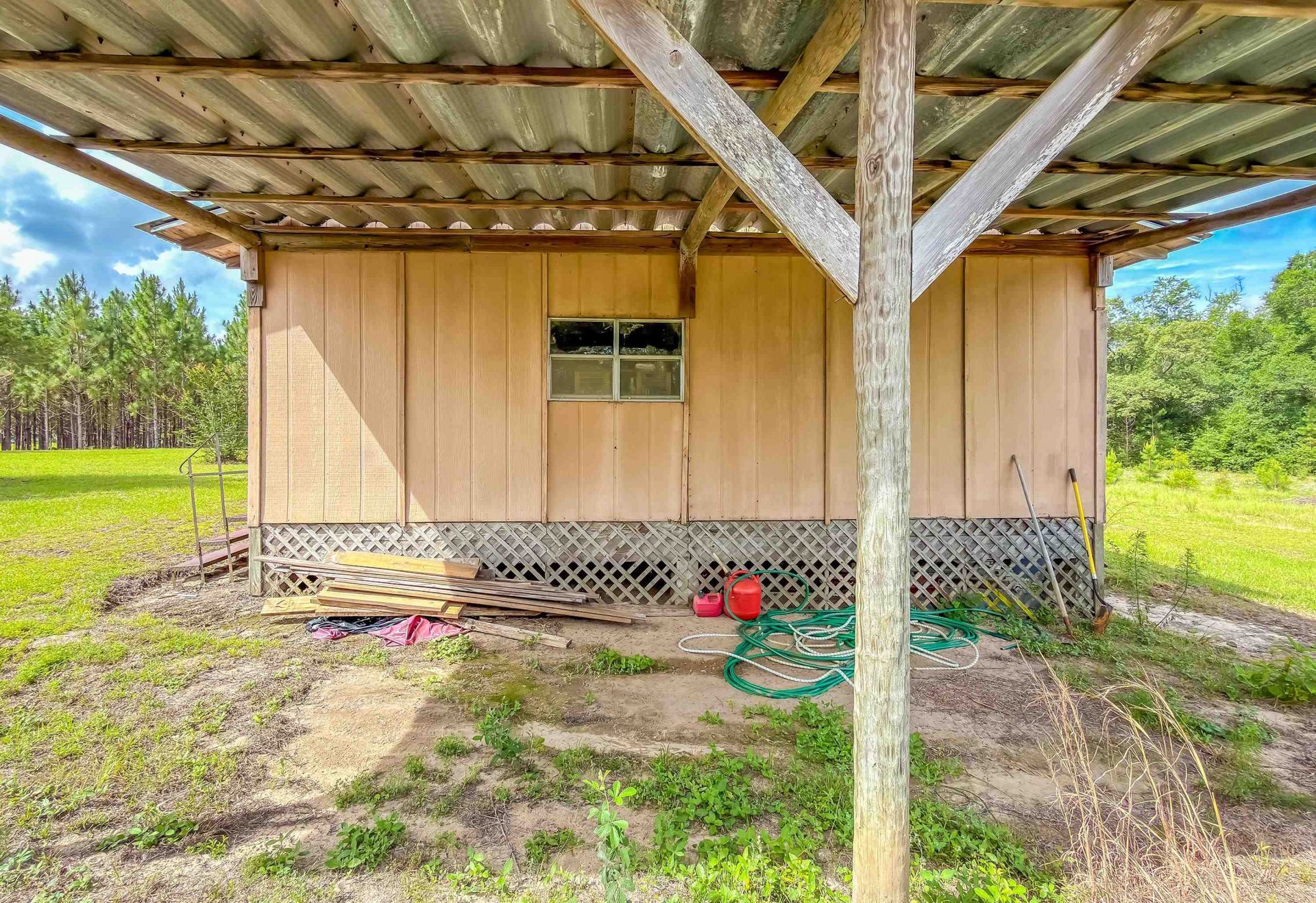 2555 Hollister Road, Marianna, FL 32446 Photo