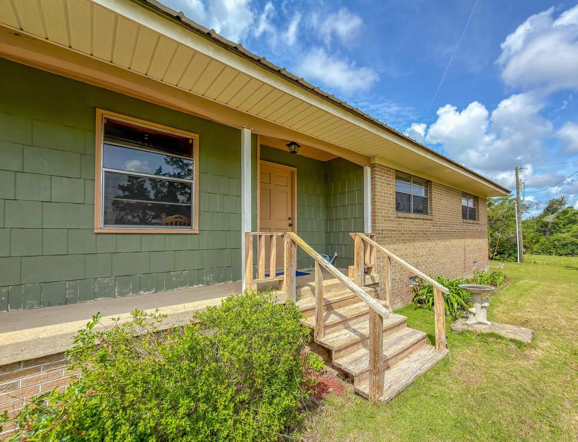 2555 Hollister Road, Marianna, FL 32446 Photo