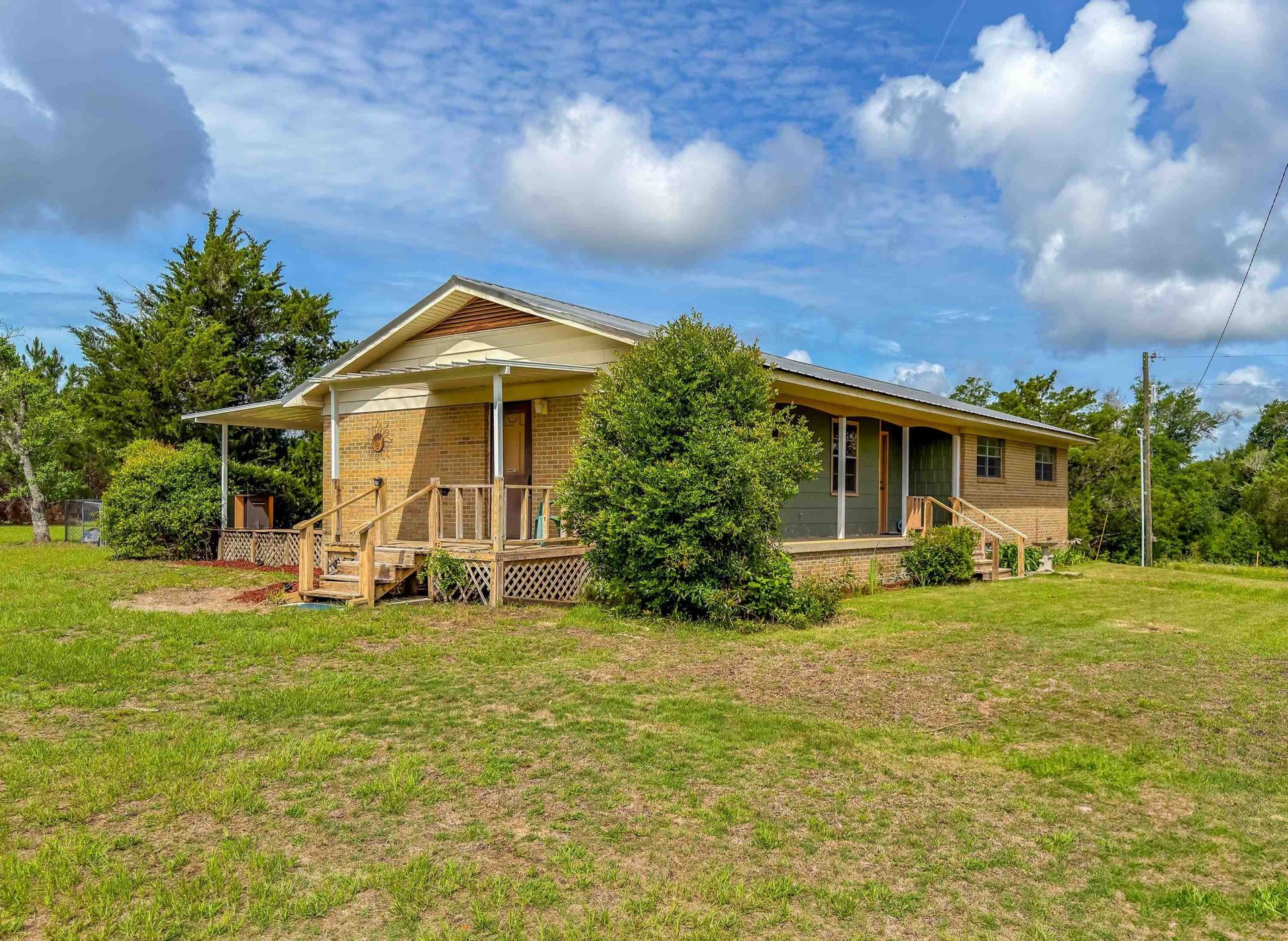 2555 Hollister Road, Marianna, FL 32446 Photo