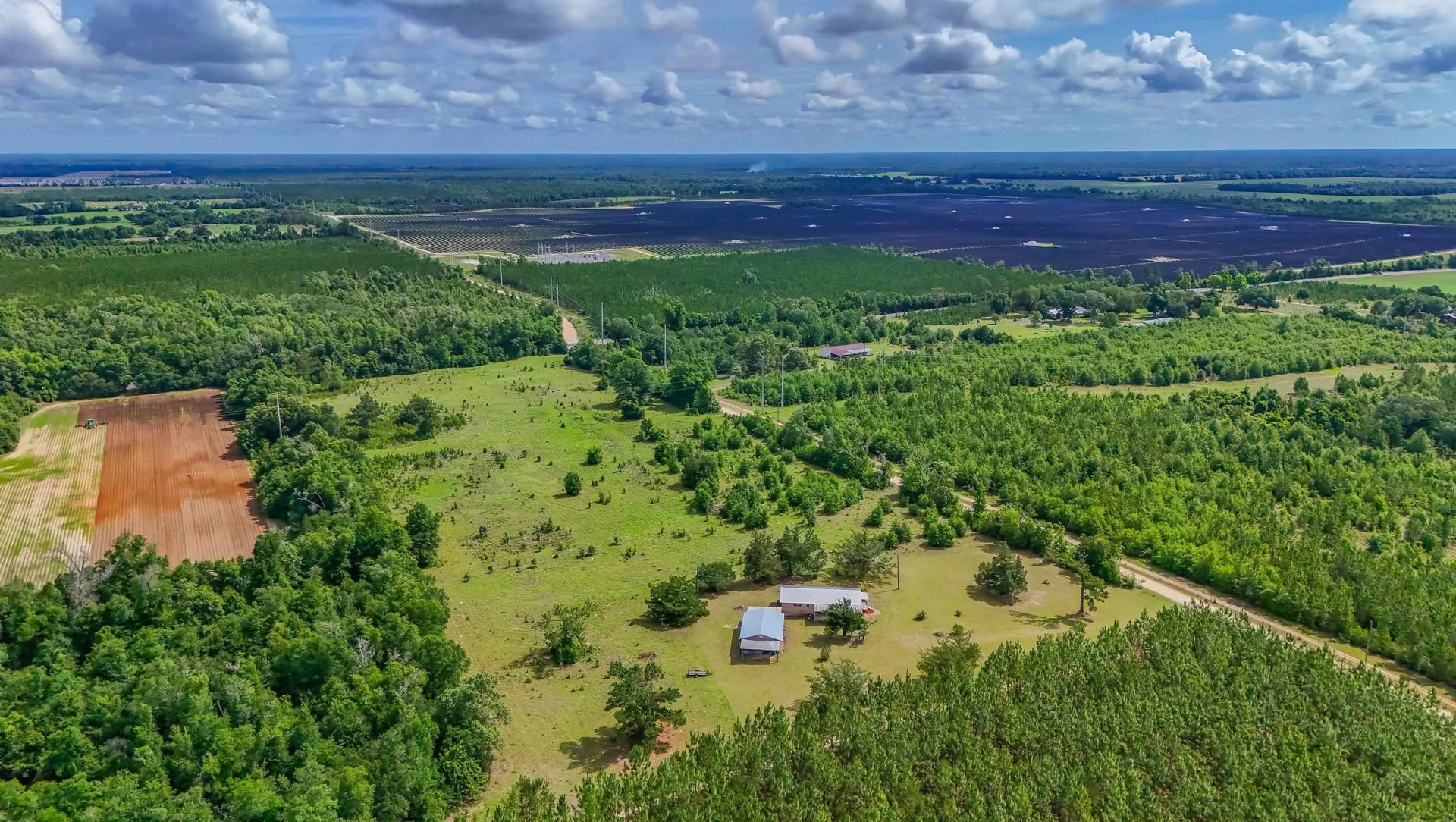2555 Hollister Road, Marianna, FL 32446 Photo