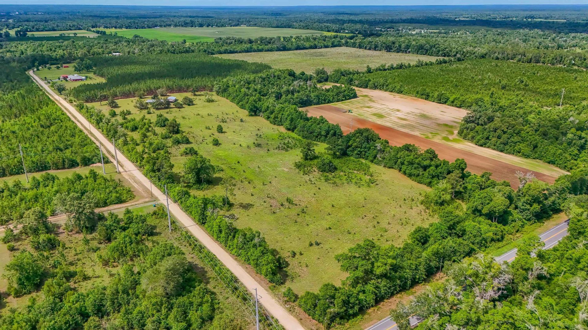 2555 Hollister Road, Marianna, FL 32446 Photo