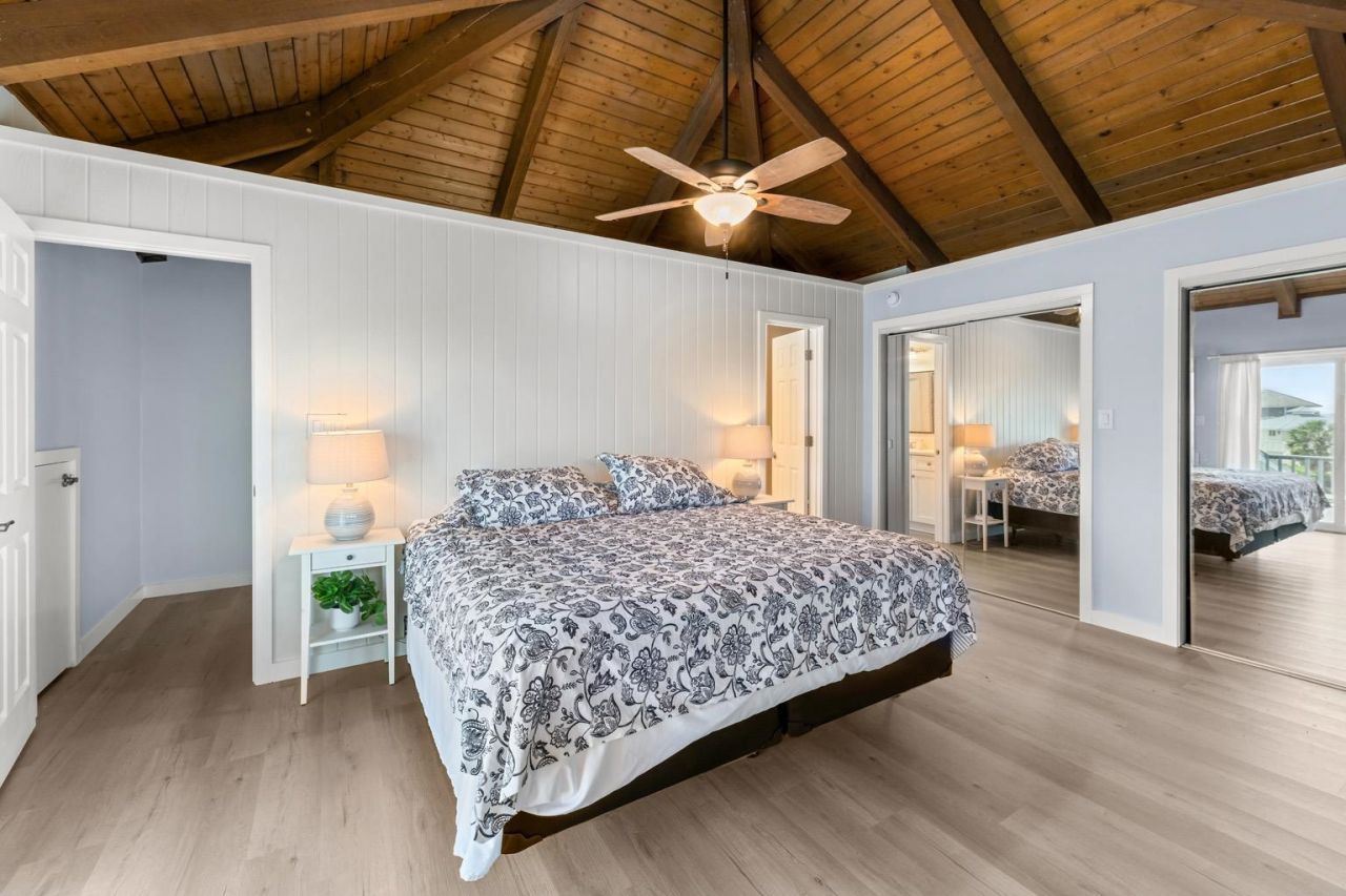 1812 Sea Oat Drive , East Point, FL 32328 Photo