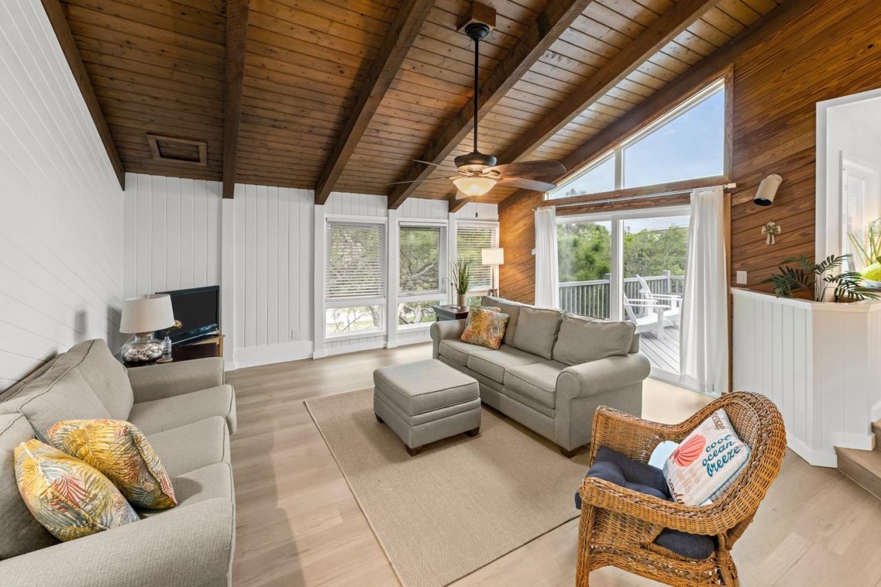 1812 Sea Oat Drive , East Point, FL 32328 Photo