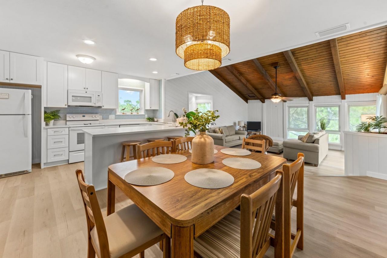 1812 Sea Oat Drive , East Point, FL 32328 Photo