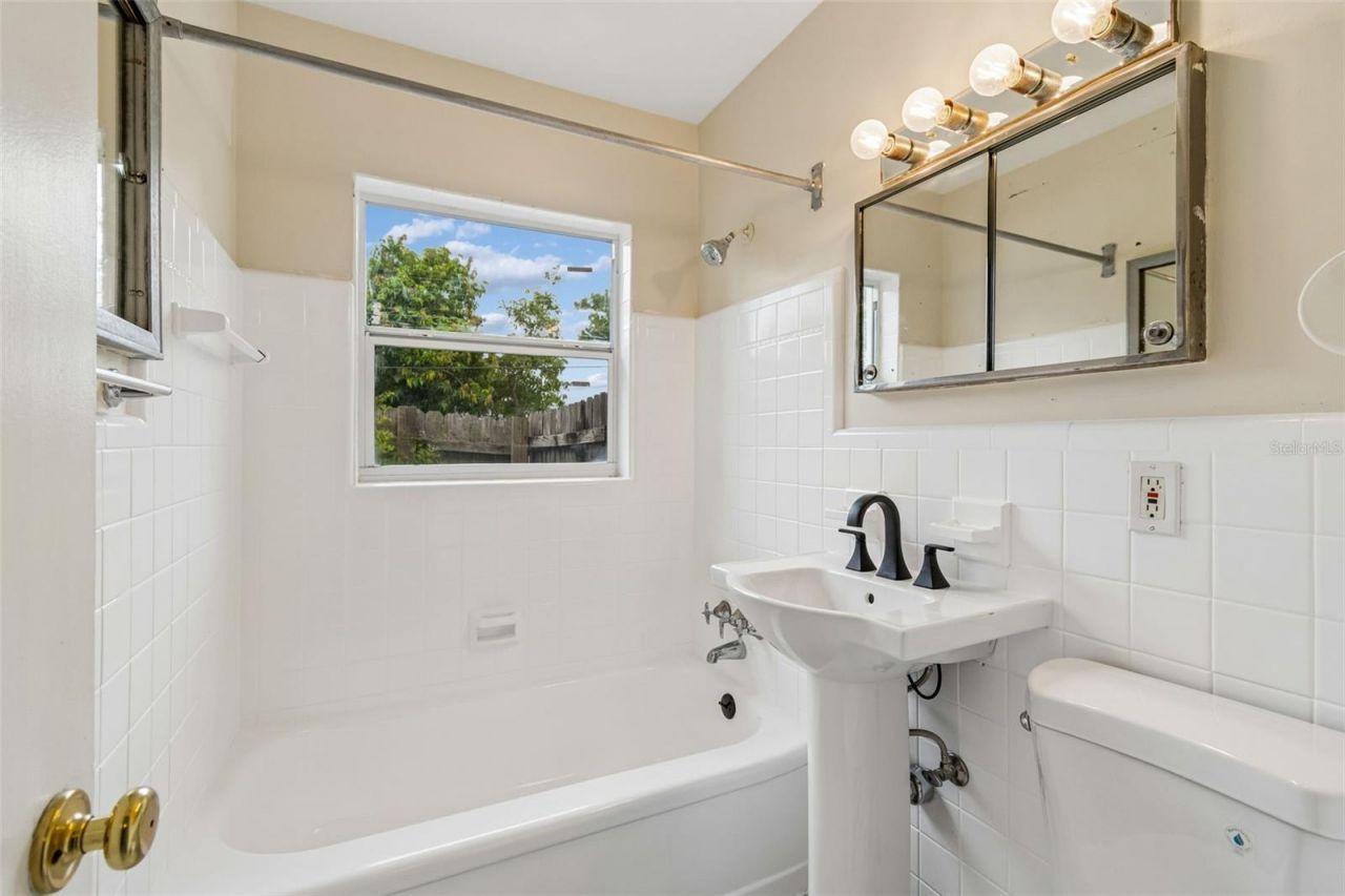 3664 29th Avenue N, Saint Petersburg, FL 33713 Photo