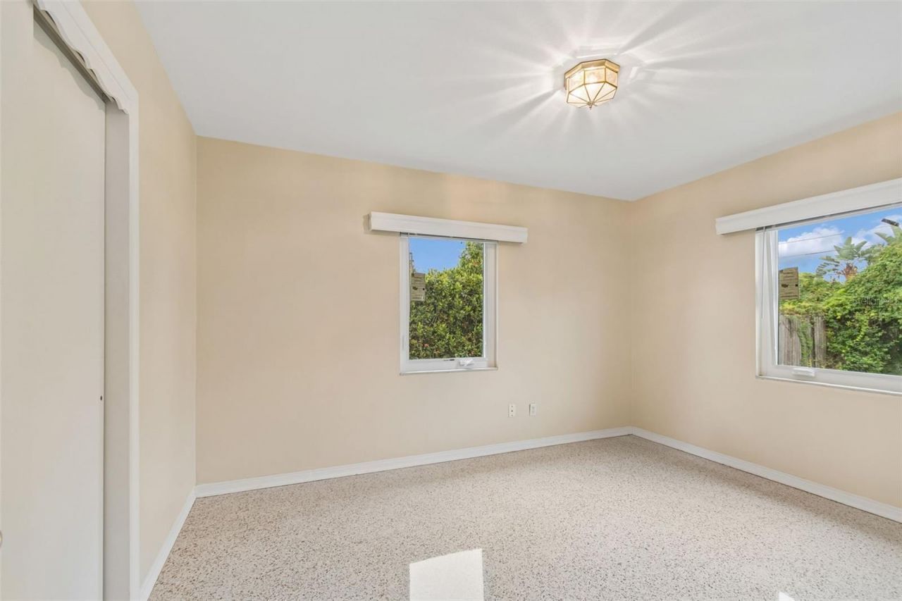 3664 29th Avenue N, Saint Petersburg, FL 33713 Photo