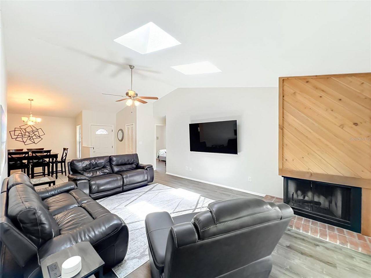 1050 Abell Circle , Oviedo, FL 32765 Photo