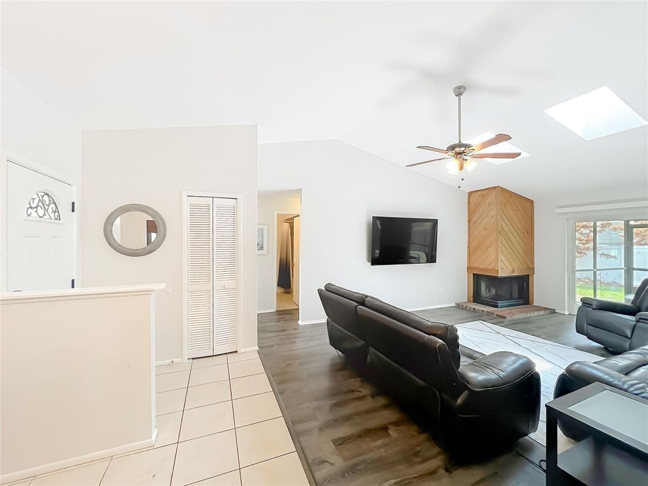 1050 Abell Circle , Oviedo, FL 32765 Photo