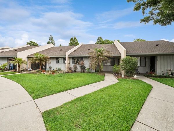 2600 LUCERNE PARK ROAD , Unit 521, WINTER HAVEN, FL 33881