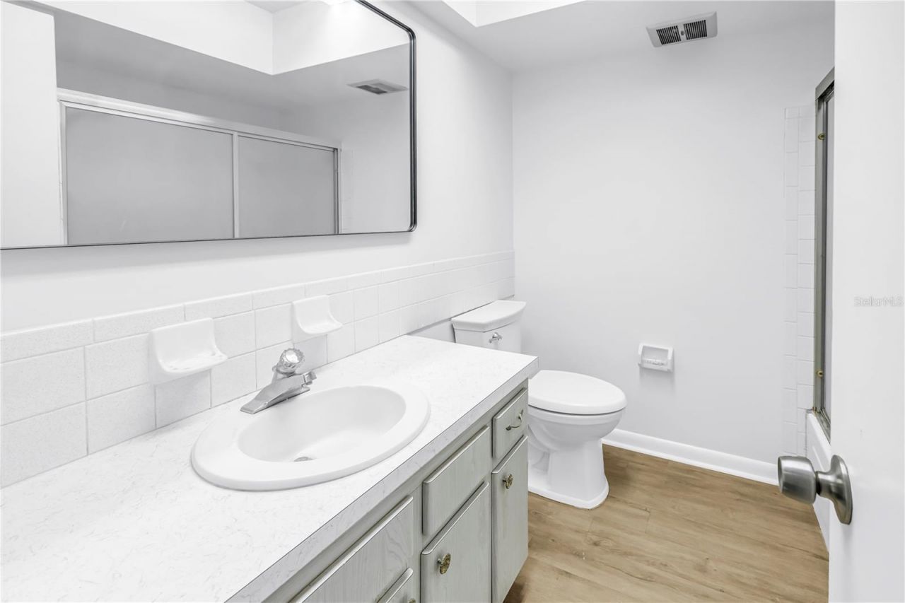 5729 13th Avenue N, Unit 102D, Saint Petersburg, FL 33710 Photo