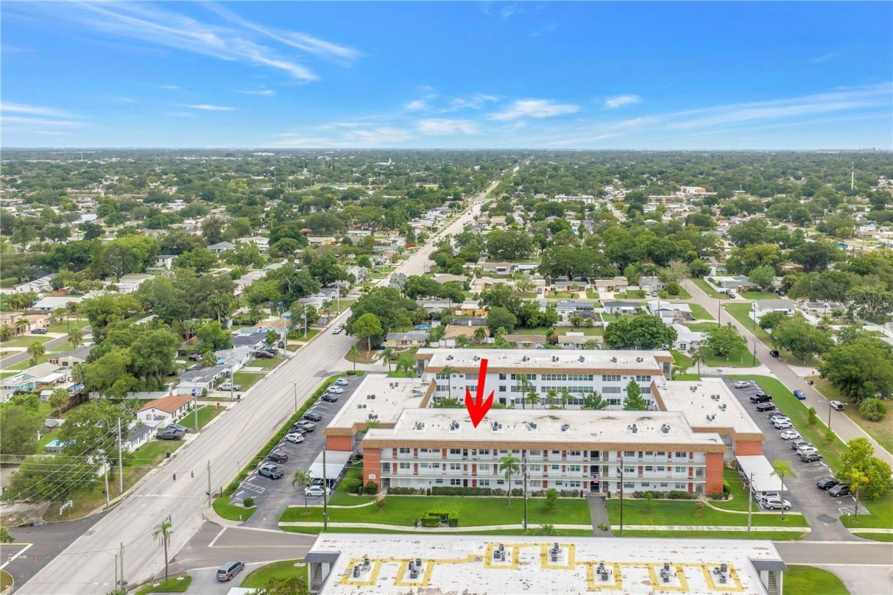 5729 13th Avenue N, Unit 102D, Saint Petersburg, FL 33710 Photo