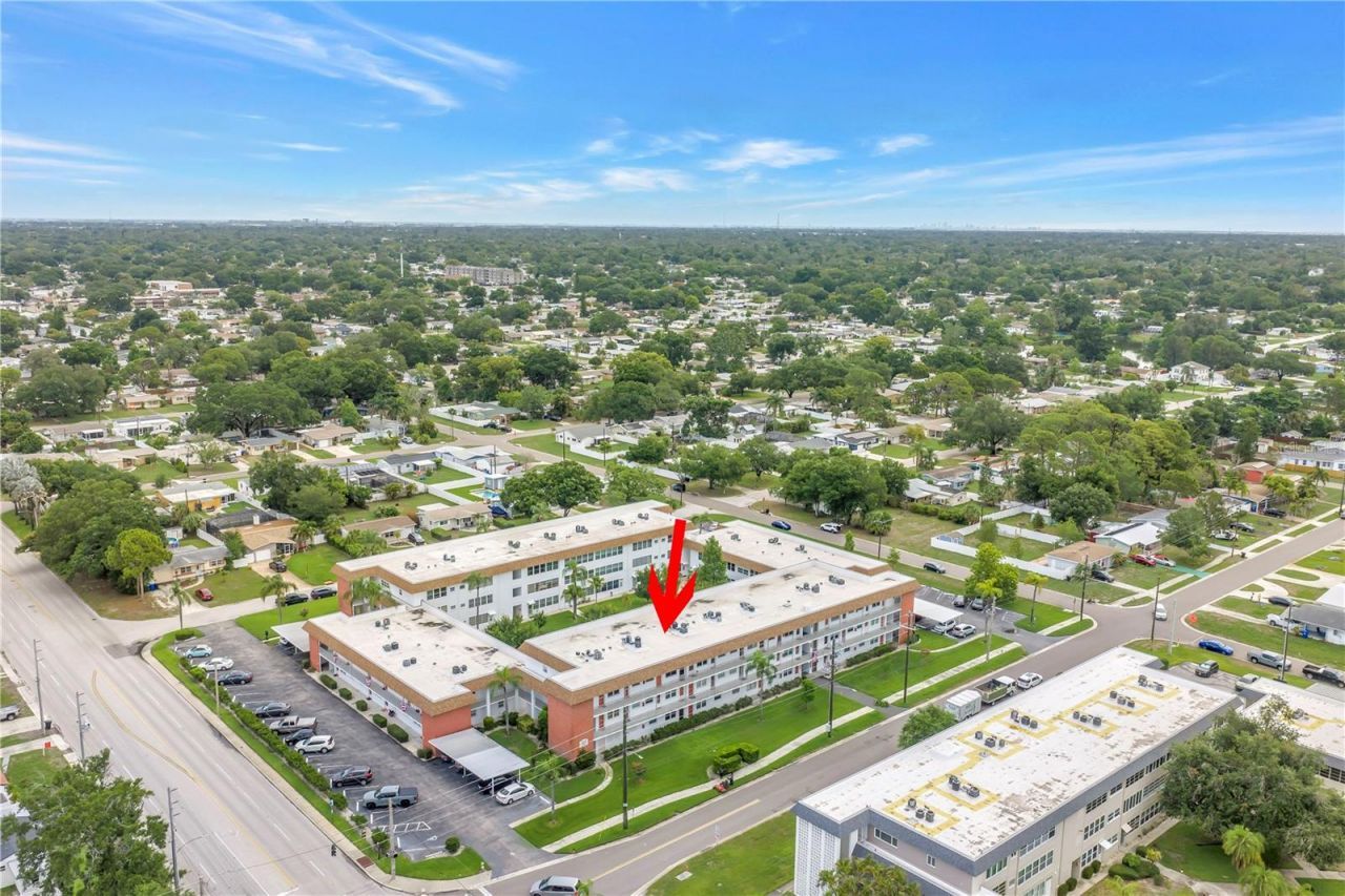 5729 13th Avenue N, Unit 102D, Saint Petersburg, FL 33710 Photo