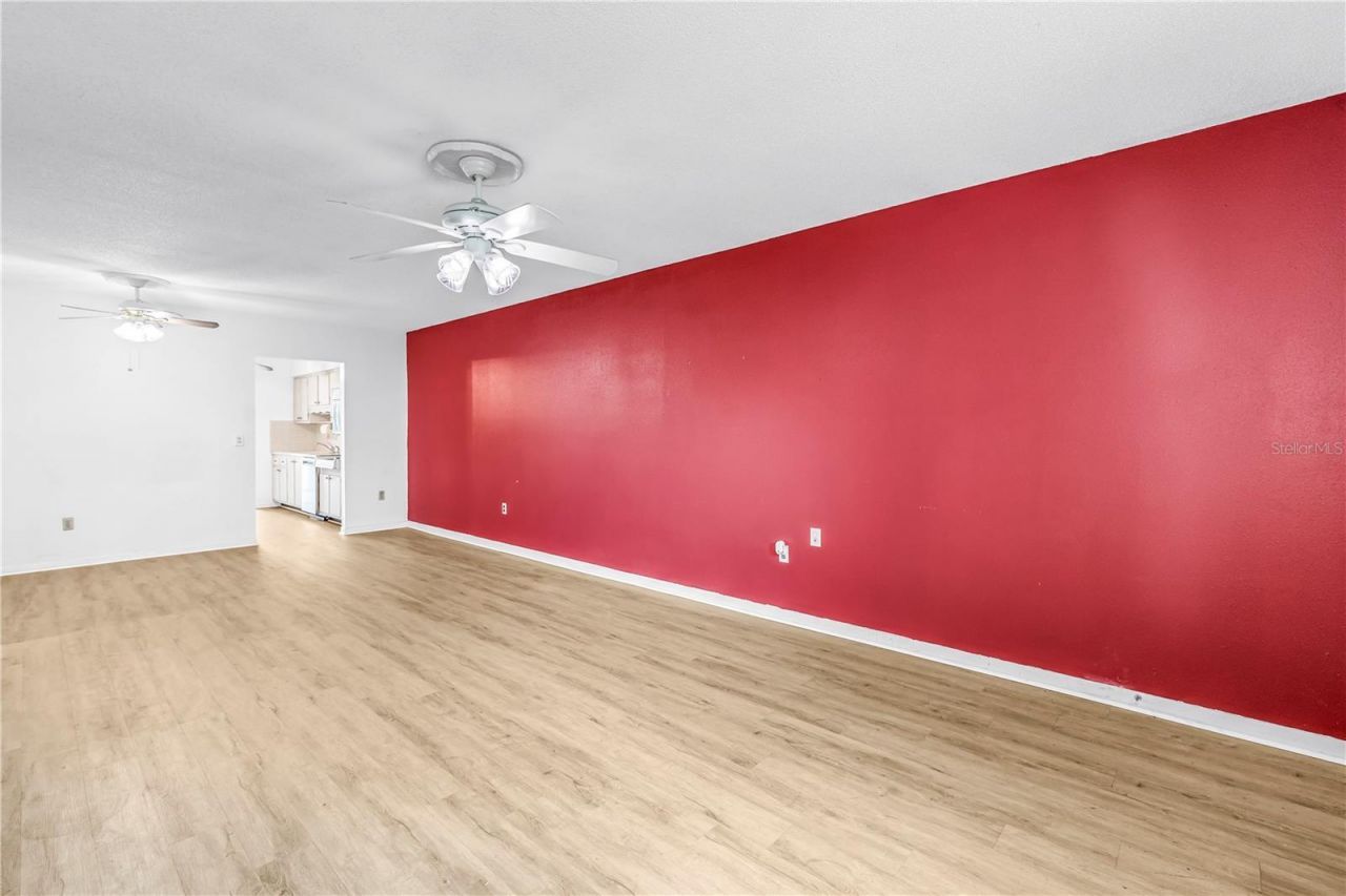 5729 13th Avenue N, Unit 102D, Saint Petersburg, FL 33710 Photo