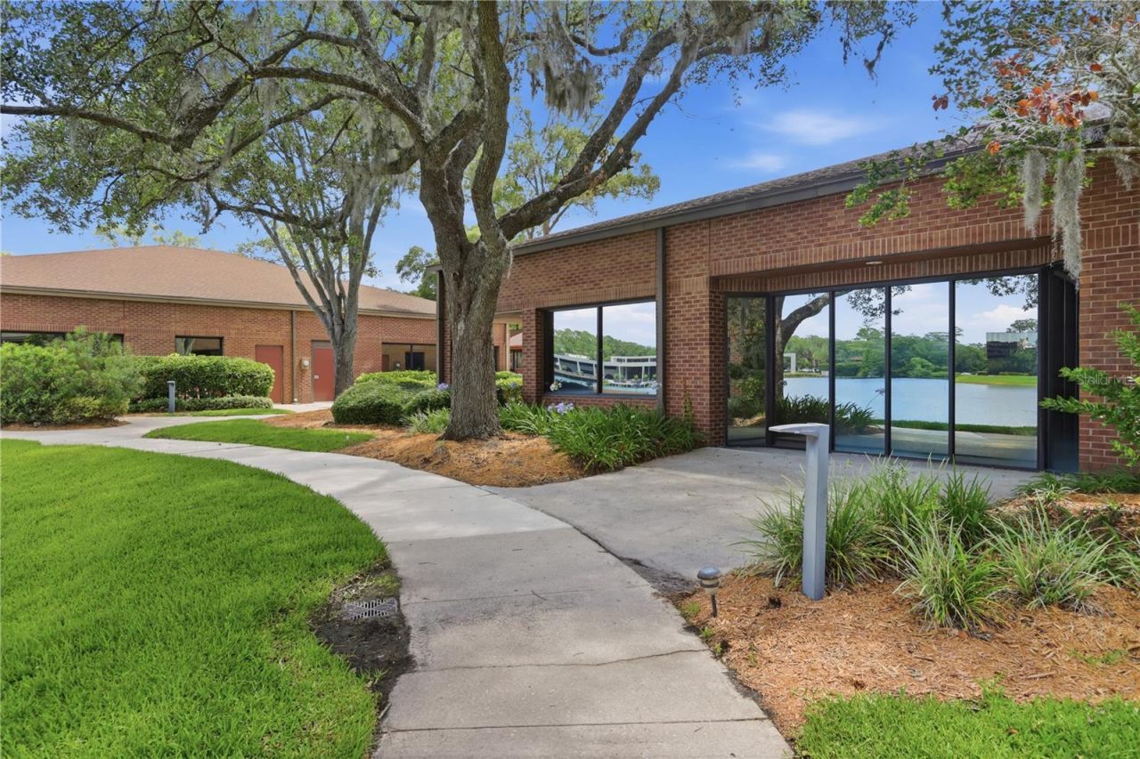 8669 Baypine Road, Jacksonville, FL 32256 Photo