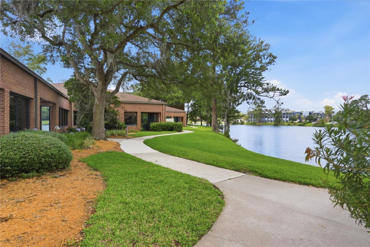 8669 Baypine Road, Jacksonville, FL 32256 Photo