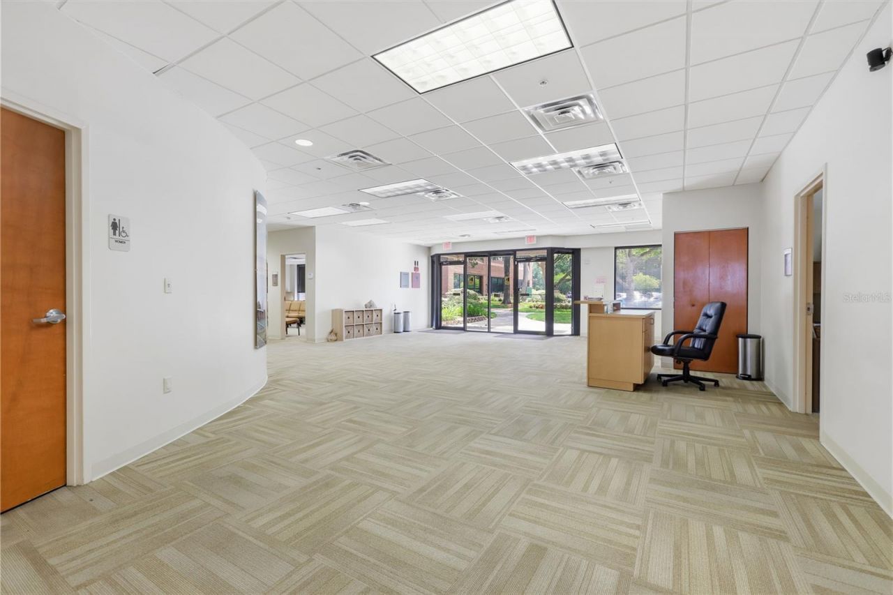 8669 Baypine Road, Jacksonville, FL 32256 Photo