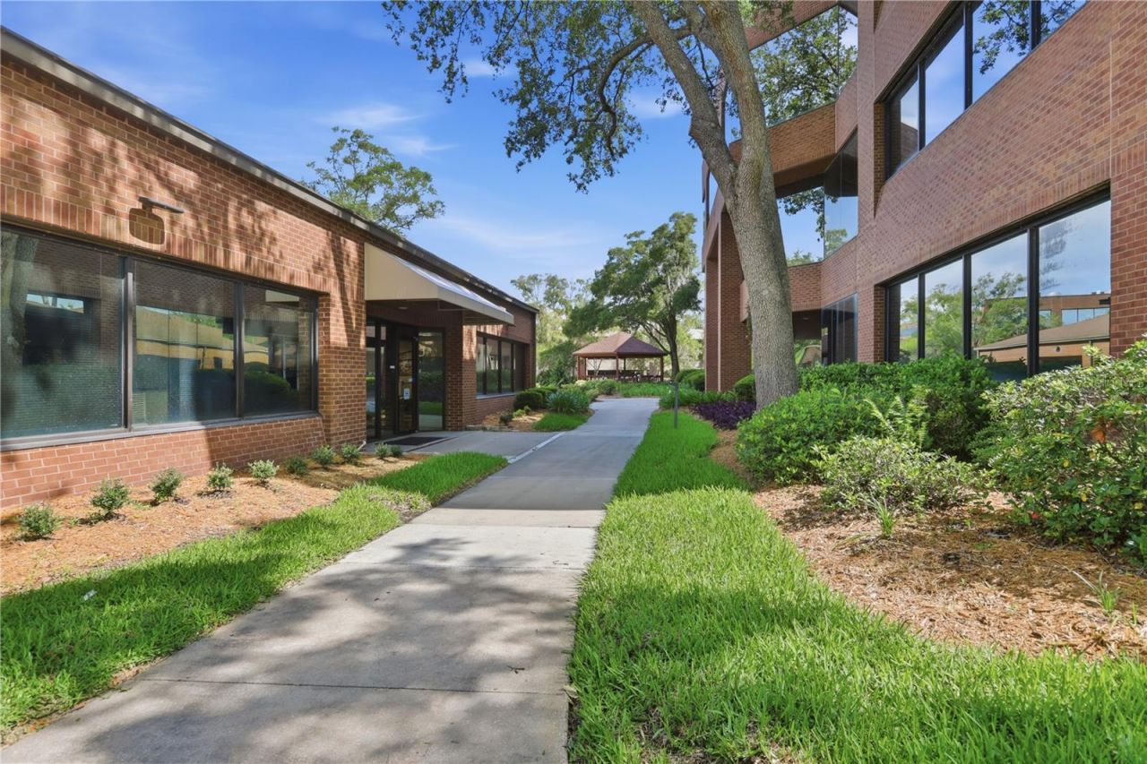 8669 Baypine Road, Jacksonville, FL 32256 Photo