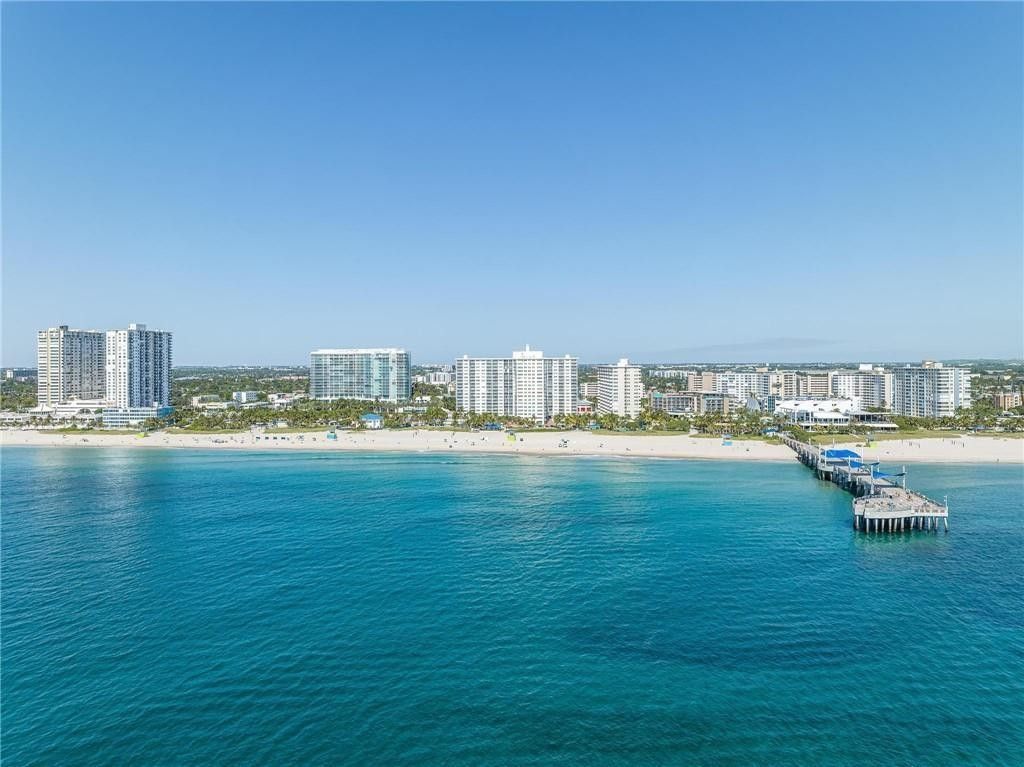 133 N Pompano Beach Boulevard, Unit 806, Pompano Beach, FL 33062 Photo