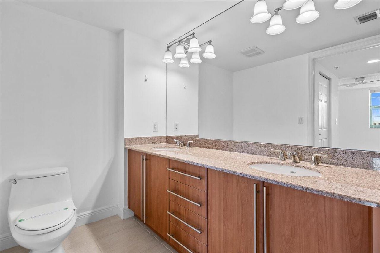 610 Clematis Street, Unit 704, West Palm Beach, FL 33401 Photo