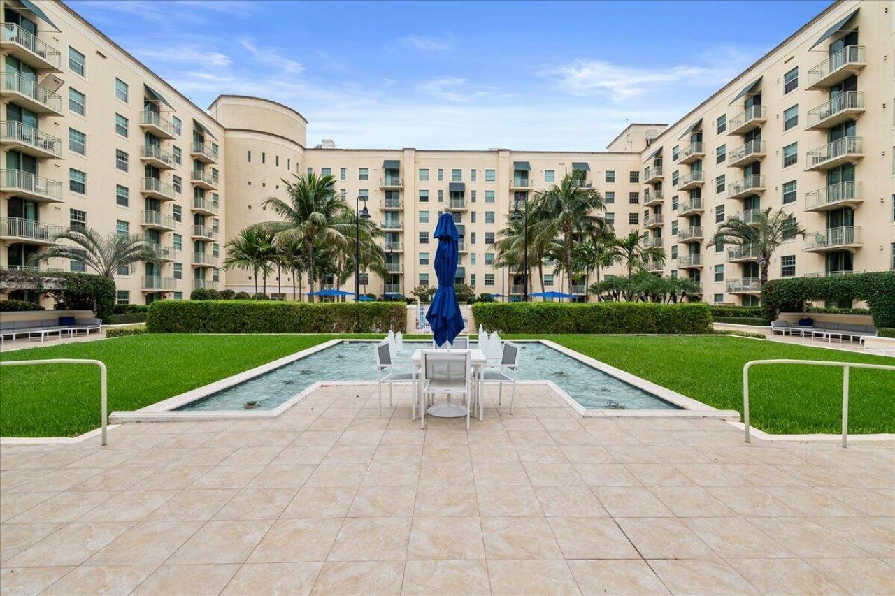 610 Clematis Street, Unit 704, West Palm Beach, FL 33401 Photo
