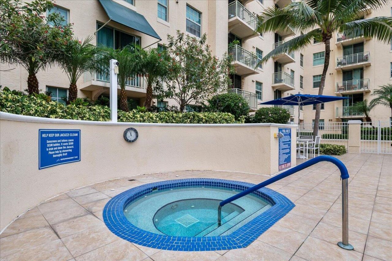 610 Clematis Street, Unit 704, West Palm Beach, FL 33401 Photo
