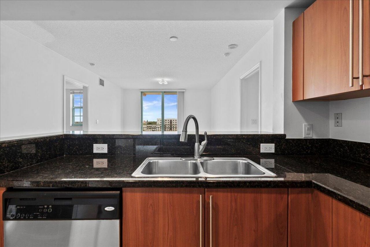 610 Clematis Street, Unit 704, West Palm Beach, FL 33401 Photo