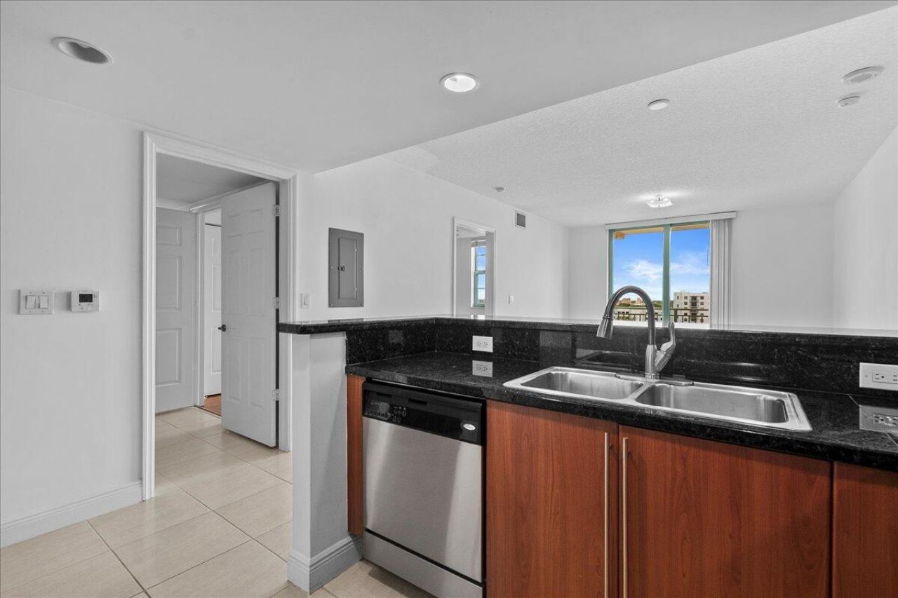 610 Clematis Street, Unit 704, West Palm Beach, FL 33401 Photo