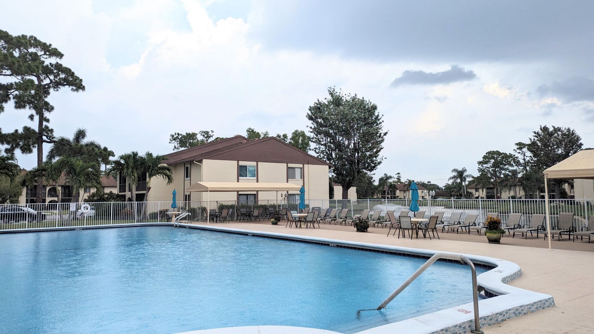 319 Knotty Pine Circle, Unit C-1, Greenacres, FL 33463 Photo