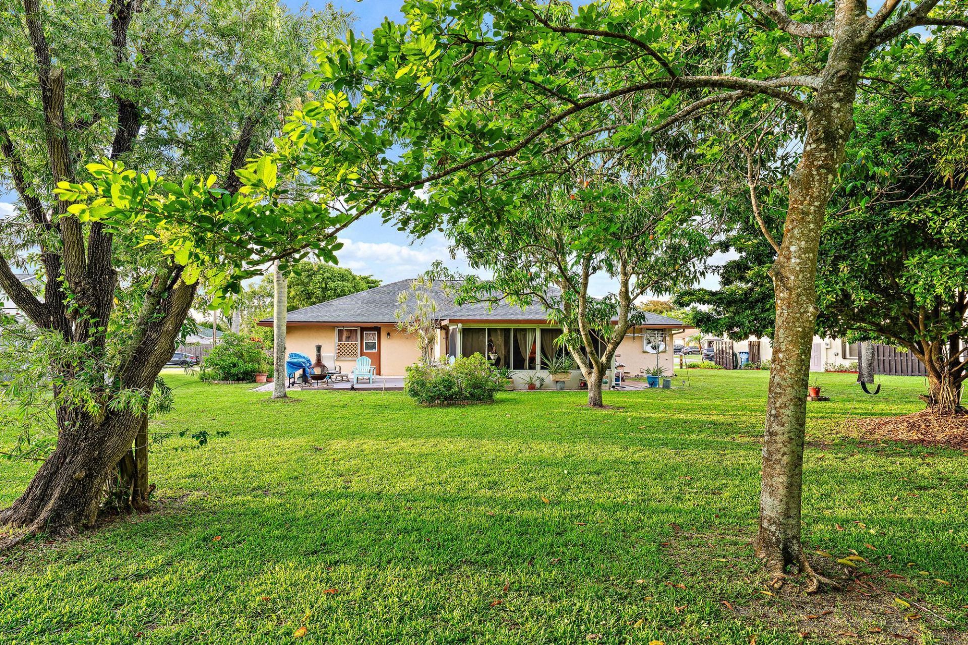 113 Cordoba Circle, Royal Palm Beach, FL 33411 Photo