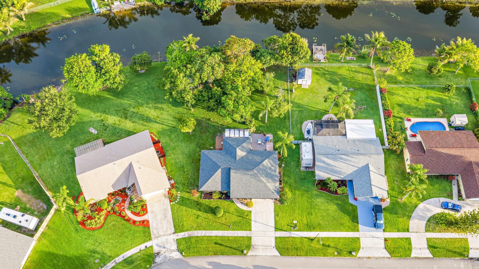 113 Cordoba Circle, Royal Palm Beach, FL 33411 Photo
