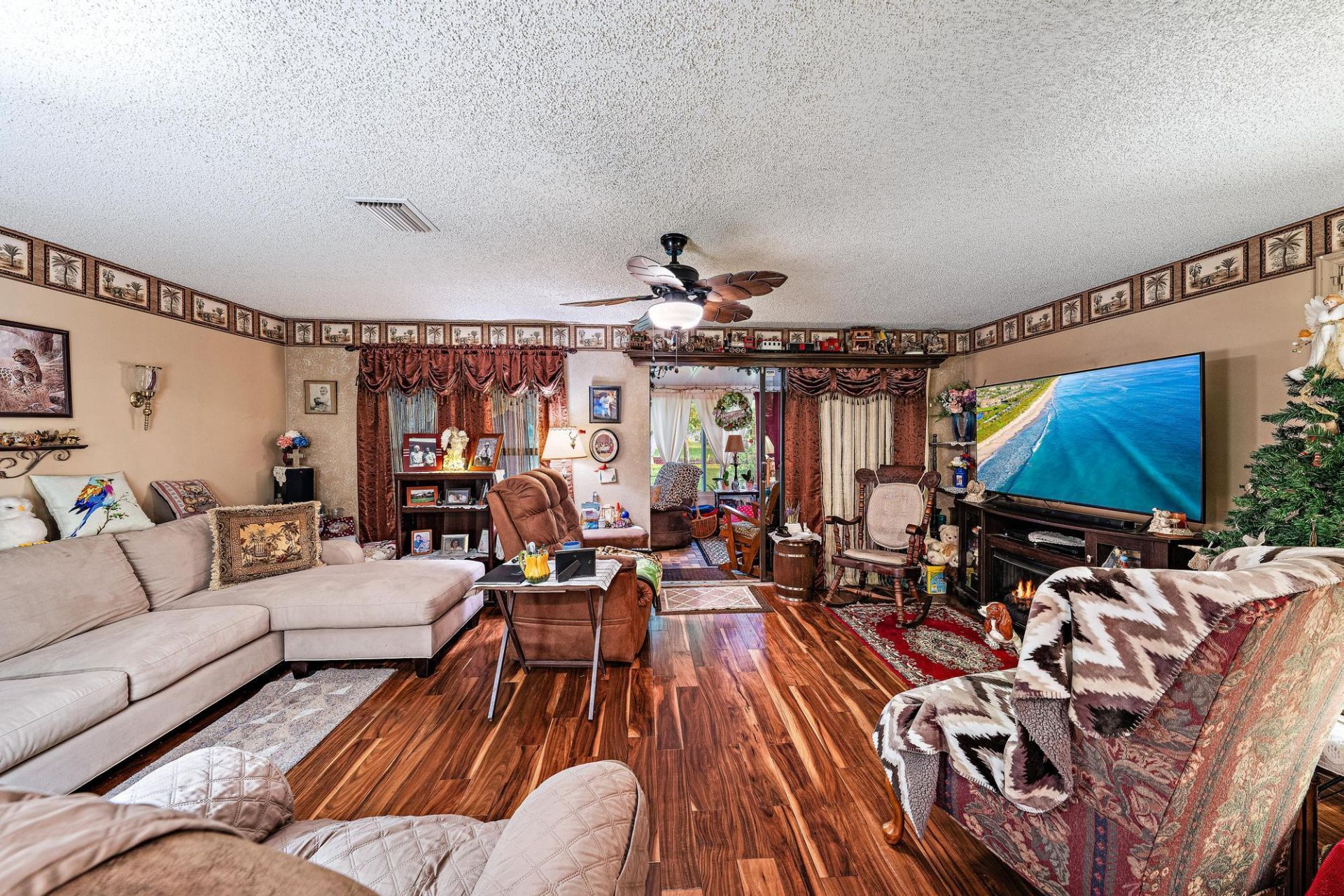 113 Cordoba Circle, Royal Palm Beach, FL 33411 Photo