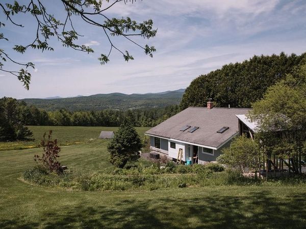 2213 Max Gray Road, Calais, VT 05667