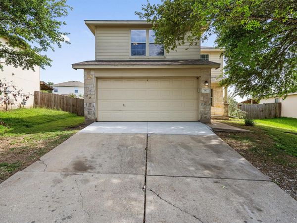 142 Jack Rabbit LN , Buda, TX 78610