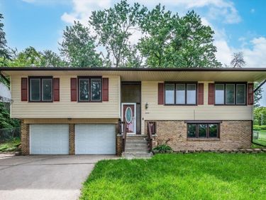 204 Sandi Court, Bellevue, NE 68005