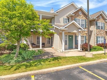 14943 Lenox Drive , Unit 523, Strongsville, OH 44136