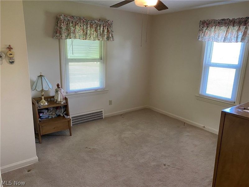 12910 Shady Oak Boulevard, Garfield Heights, OH 44125 Photo 6