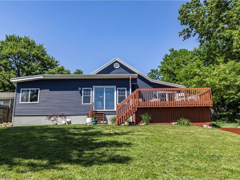 590 Pear Drive , Akron, OH 44319 Photo 38