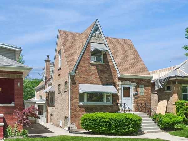 2044 N Newland Avenue , Unit 1, Chicago, IL 60707