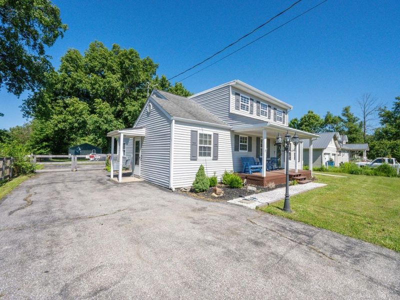 5969 Newtonsville Hutchinson Road, Wayne Twp, OH 45103 Photo 3