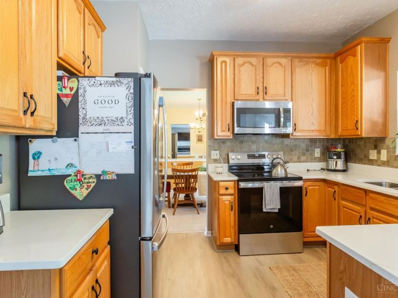 2956 Parkwalk Dr, Green Township, OH 45239 Photo 10